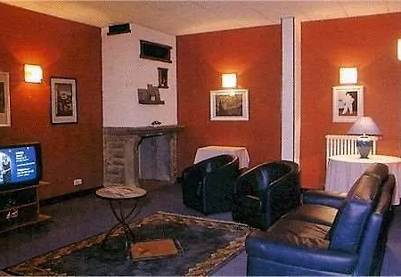 Le Grand De 3* Besse-et-Saint-Anastaise