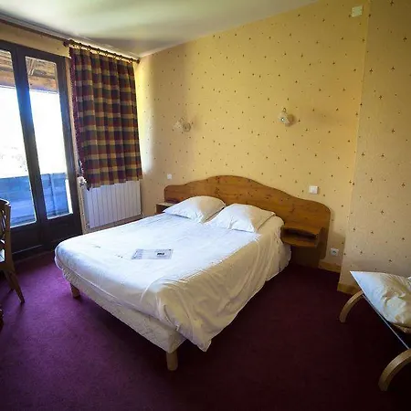 Le Grand De Hotel Besse-et-Saint-Anastaise