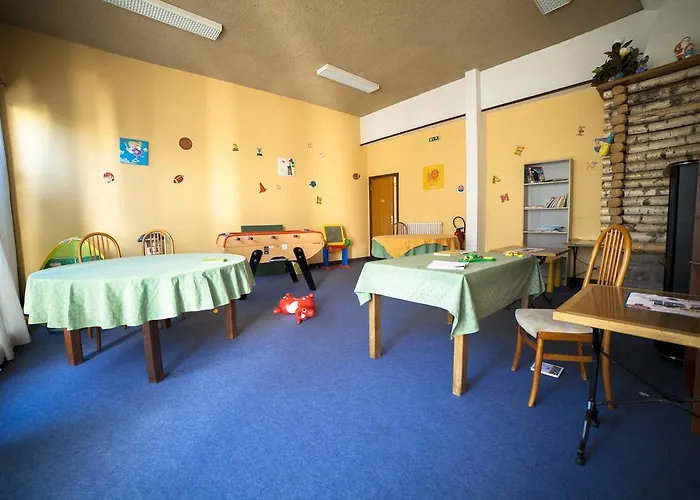 Отель Le Grand De 3*