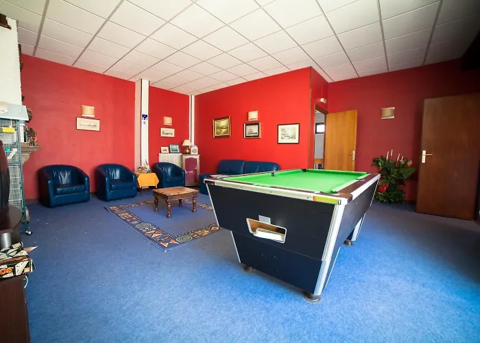 Отель Le Grand De 3*