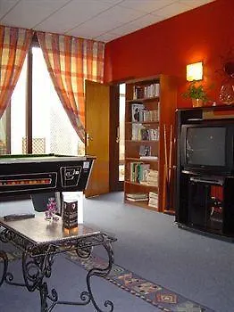 Le Grand De 3* Бес-э-Сент-Анастез