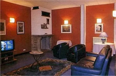 Le Grand De 3* Бес-э-Сент-Анастез